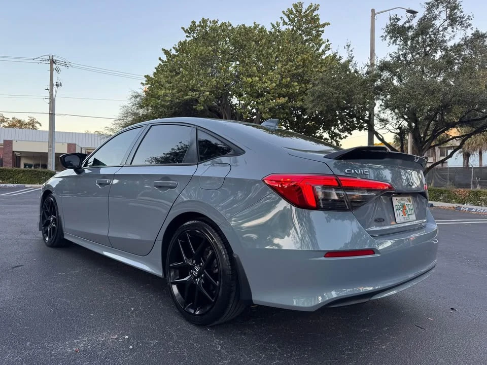 2024 Honda Civic 11th Gen - Image 11 of 16