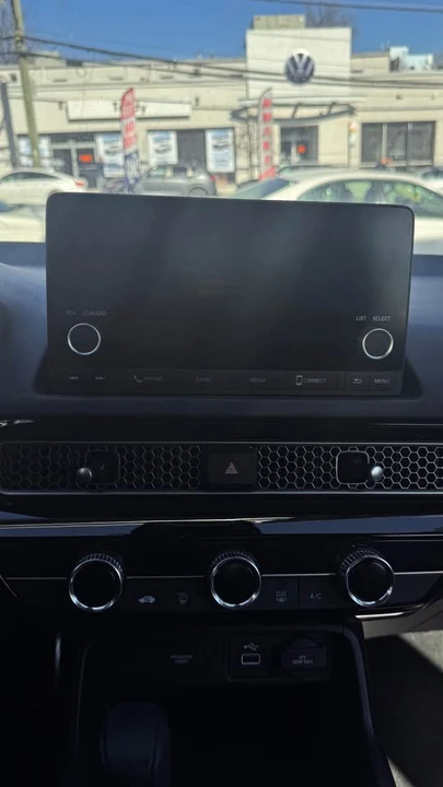 2024 Honda Civic 11th Gen - Image 8 of 12