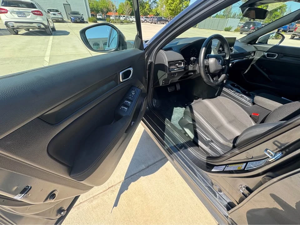 2024 Honda Civic 11th Gen - Image 10 of 16
