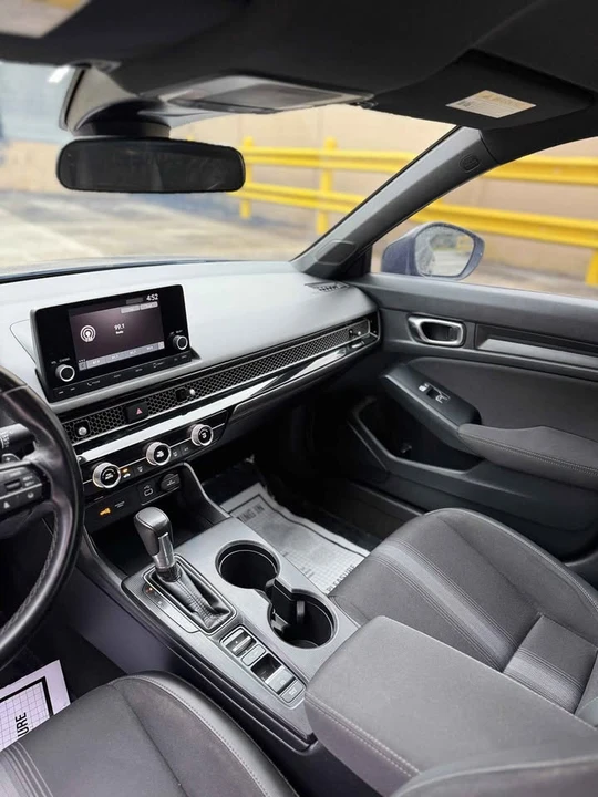 2024 Honda Civic 11th Gen - Image 9 of 14