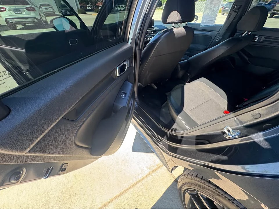 2024 Honda Civic 11th Gen - Image 8 of 16