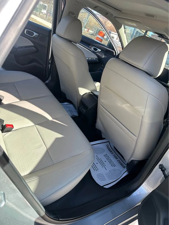 2024 Honda Civic 11th Gen - Image 6 of 8
