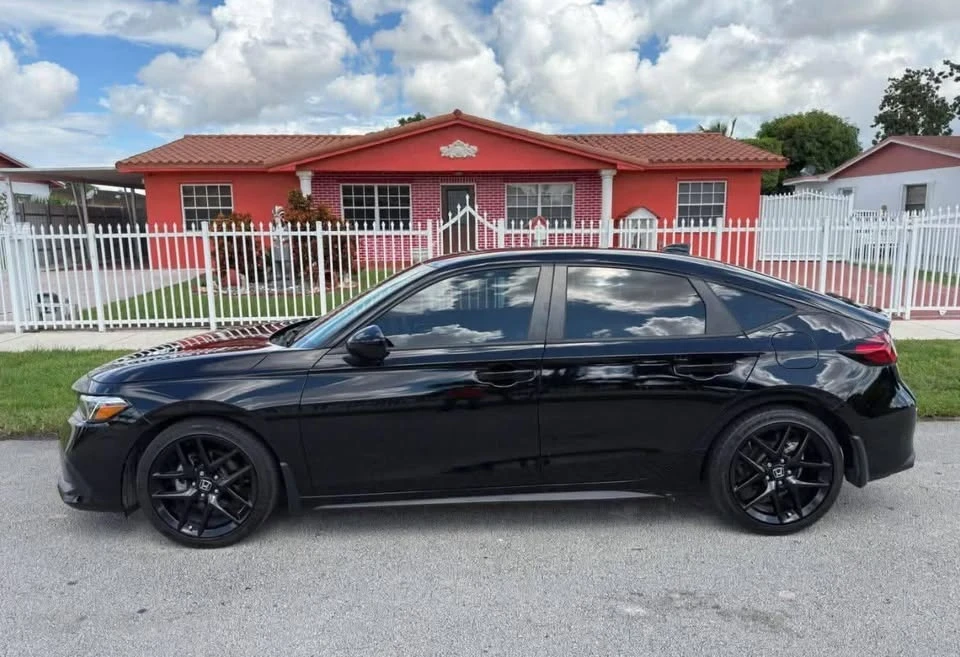 2024 Honda Civic 11th Gen - Image 3 of 5