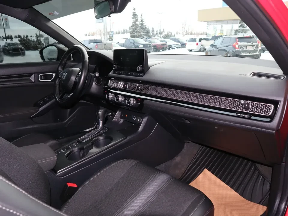 2024 Honda Civic 11th Gen - Image 10 of 16