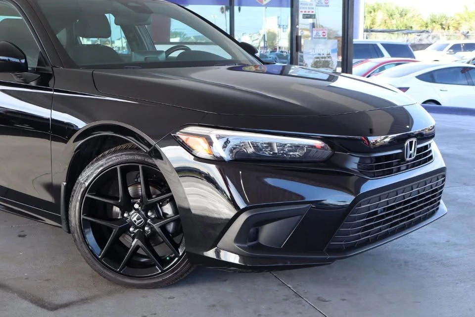 2024 Honda Civic 11th Gen - Image 2 of 20