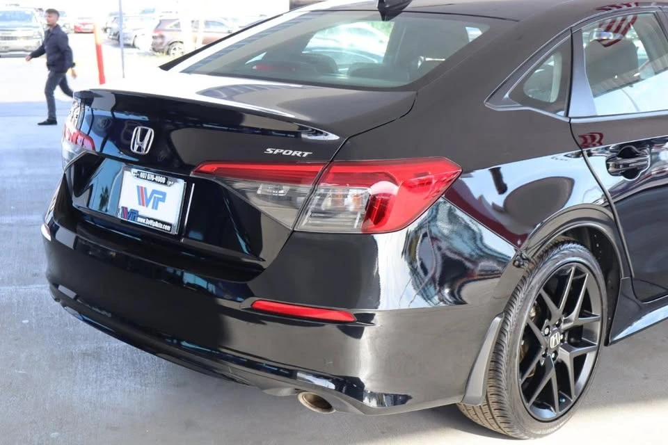 2024 Honda Civic 11th Gen - Image 7 of 20