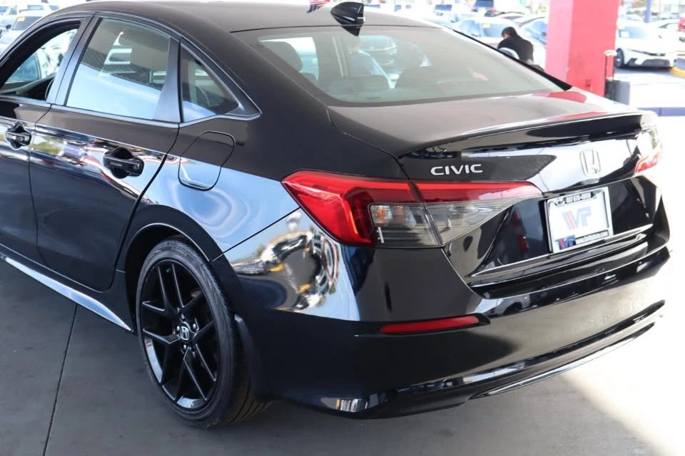 2024 Honda Civic 11th Gen - Image 9 of 20