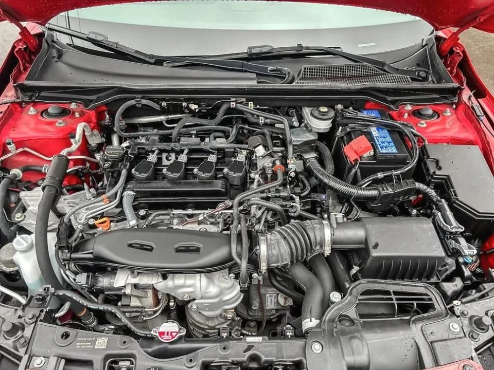2024 Honda Civic 11th Gen - Image 12 of 19