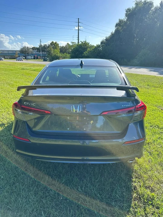 2024 Honda Civic 11th Gen - Image 5 of 10