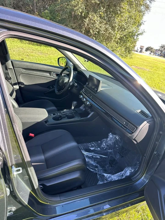 2024 Honda Civic 11th Gen - Image 3 of 10