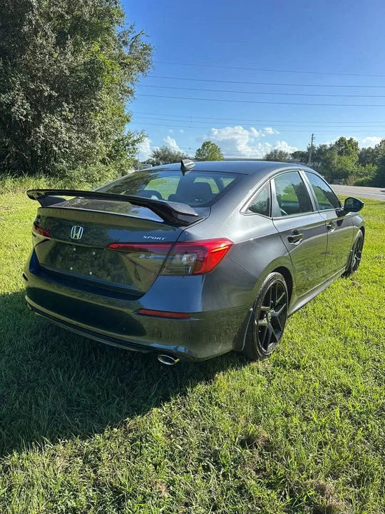 2024 Honda Civic 11th Gen - Image 9 of 10