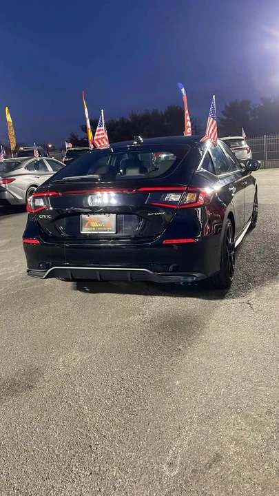 2024 Honda Civic 11th Gen - Image 6 of 8