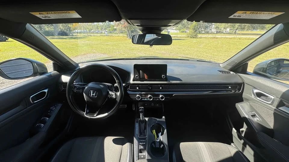 2024 Honda Civic 11th Gen - Image 13 of 15