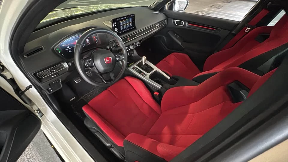 2024 Honda FL5 Civic Type R - Image 4 of 12