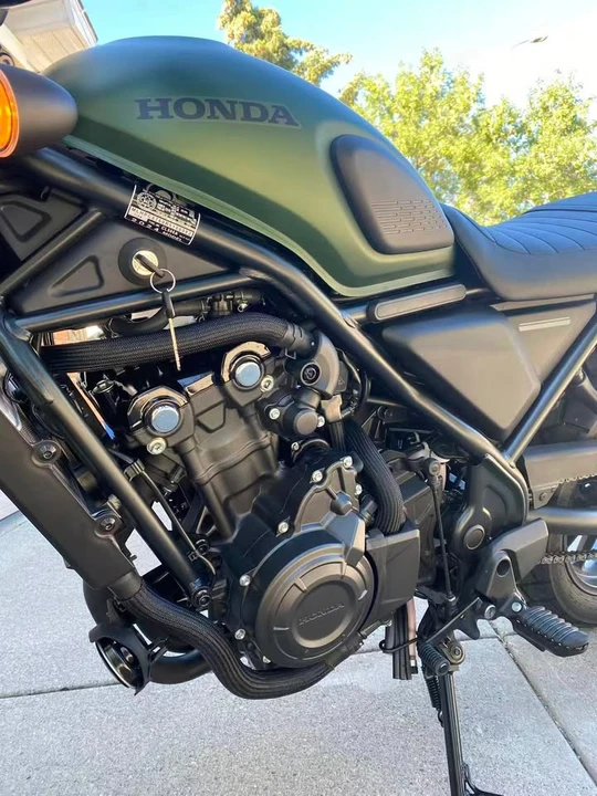 2024 Honda CB500 & CB550 - Image 4 of 8