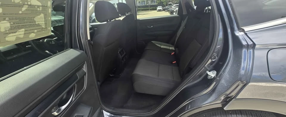 2024 Honda CR-V 6th Gen - Image 11 of 16