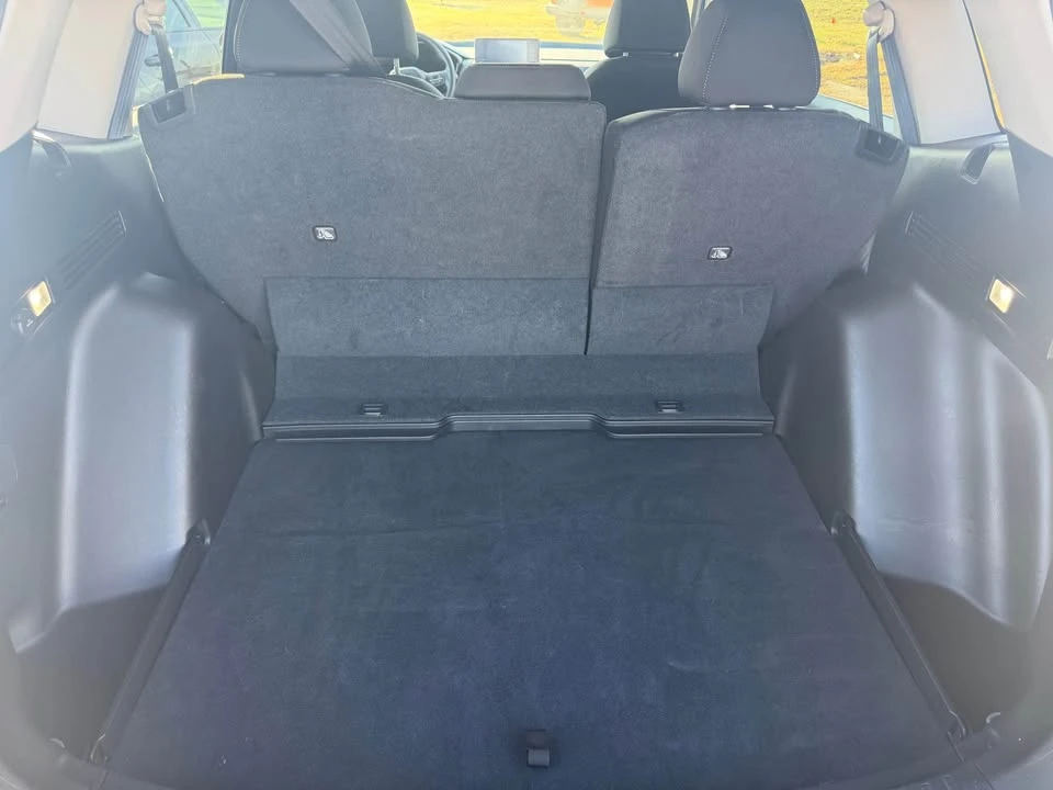 2024 Honda CR-V 6th Gen - Image 6 of 10