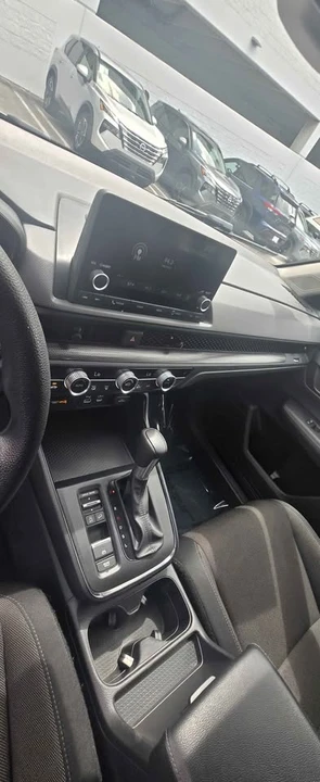 2024 Honda CR-V 6th Gen - Image 8 of 16