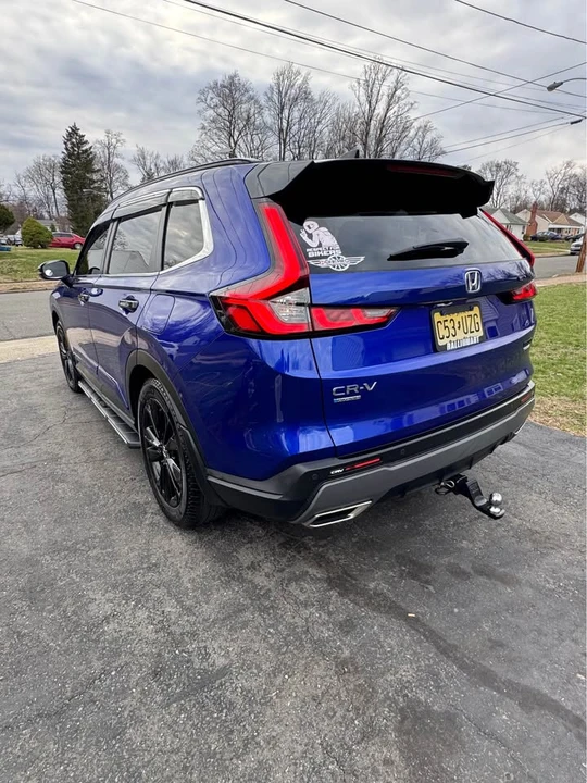 2024 Honda CR-V 6th Gen - Image 16 of 20