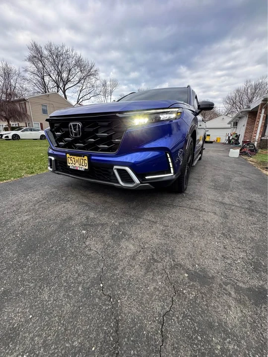 2024 Honda CR-V 6th Gen - Image 2 of 20