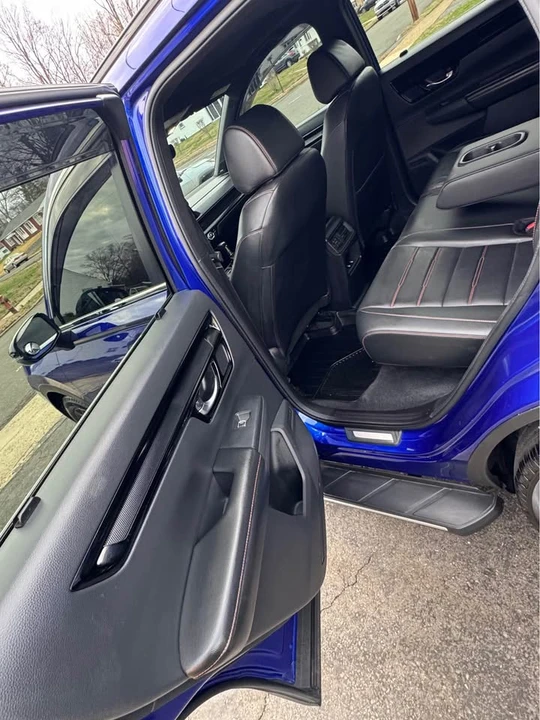 2024 Honda CR-V 6th Gen - Image 9 of 20