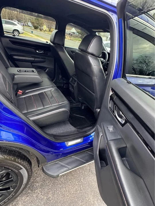 2024 Honda CR-V 6th Gen - Image 13 of 20