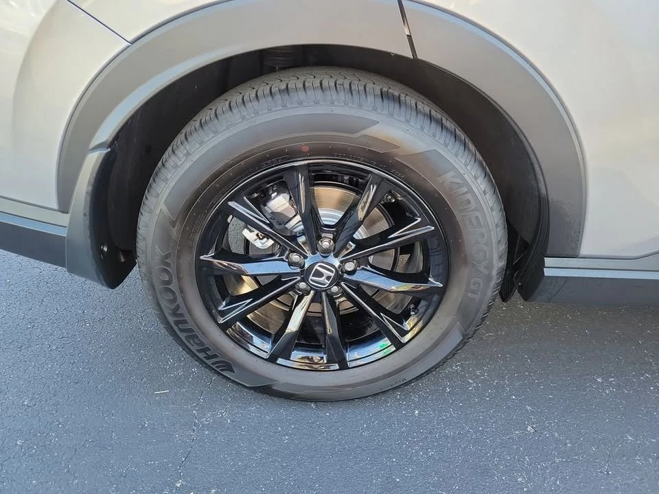 2024 Honda CR-V 6th Gen - Image 6 of 20