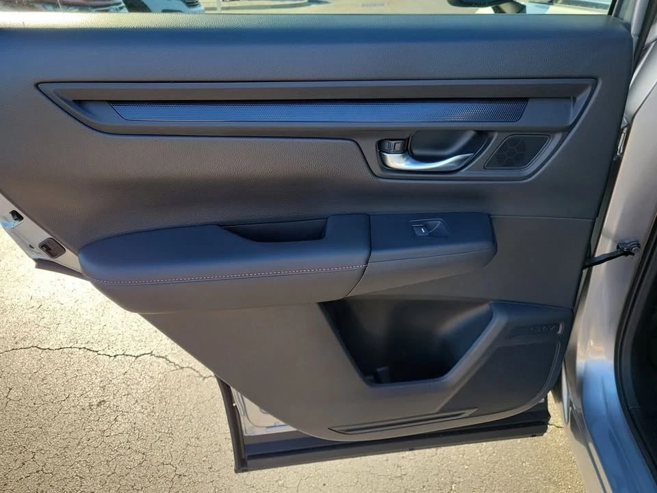 2024 Honda CR-V 6th Gen - Image 12 of 20