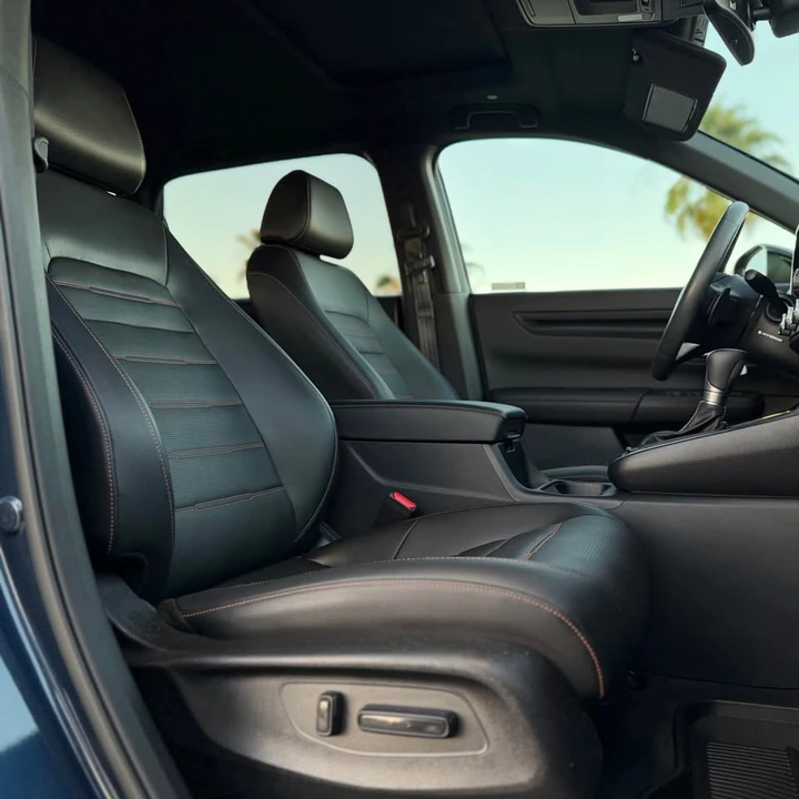 2024 Honda CR-V 6th Gen - Image 16 of 20