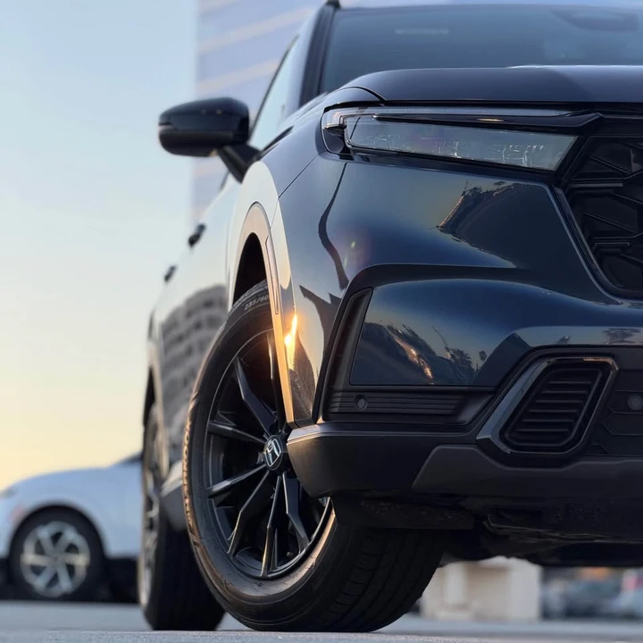 2024 Honda CR-V 6th Gen - Image 2 of 20