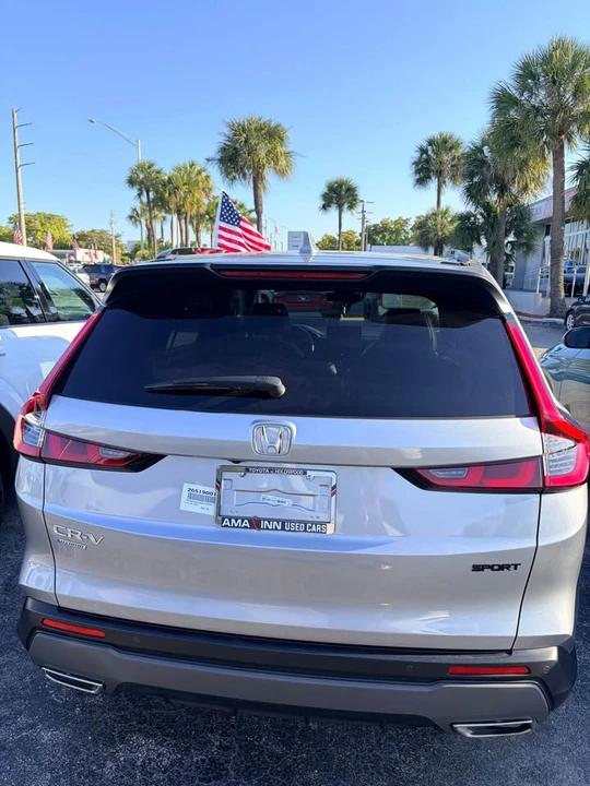 2024 Honda CR-V 6th Gen - Image 4 of 5