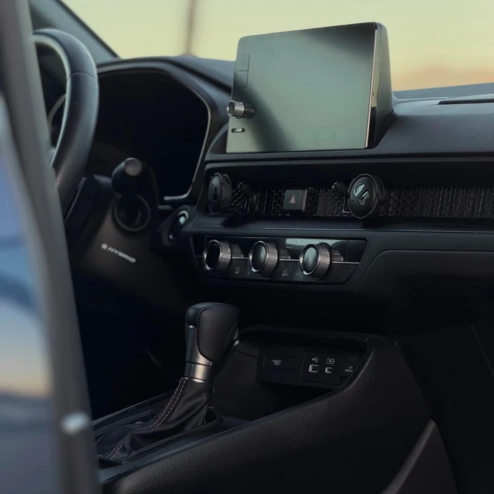 2024 Honda CR-V 6th Gen - Image 12 of 20