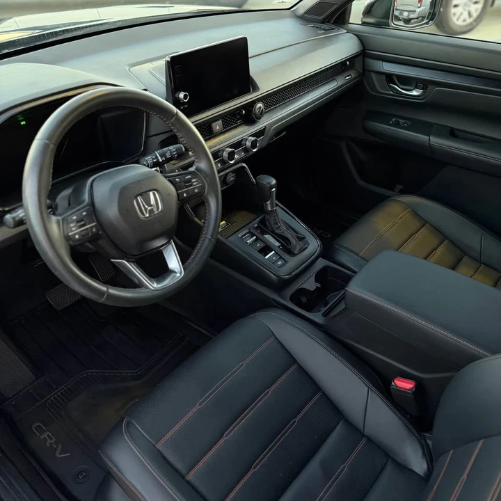 2024 Honda CR-V 6th Gen - Image 17 of 20