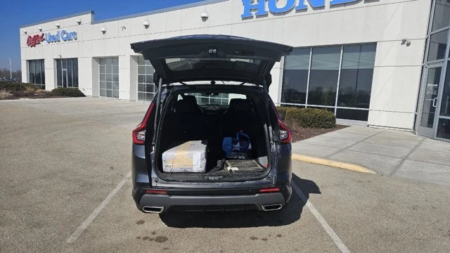 2024 Honda CR-V 6th Gen - Image 15 of 20