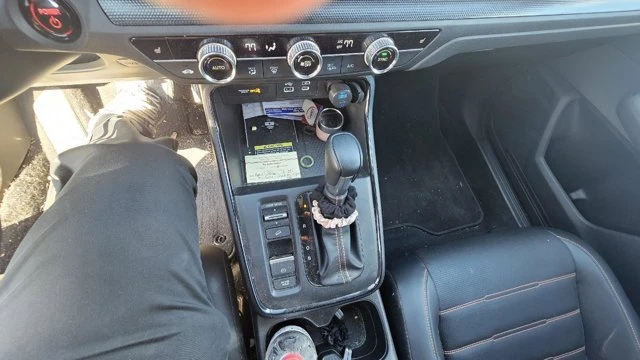 2024 Honda CR-V 6th Gen - Image 9 of 20