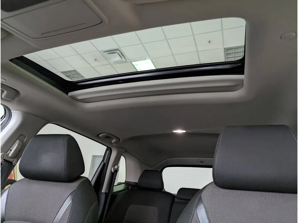 2024 Honda CR-V 6th Gen - Image 14 of 18