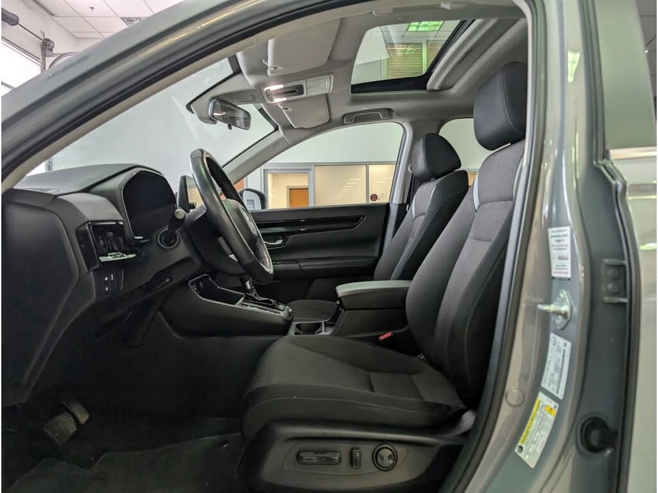 2024 Honda CR-V 6th Gen - Image 9 of 18