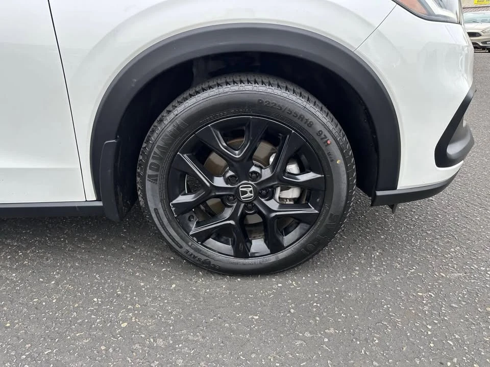 2024 Honda HR-V 3rd Gen - Image 11 of 20