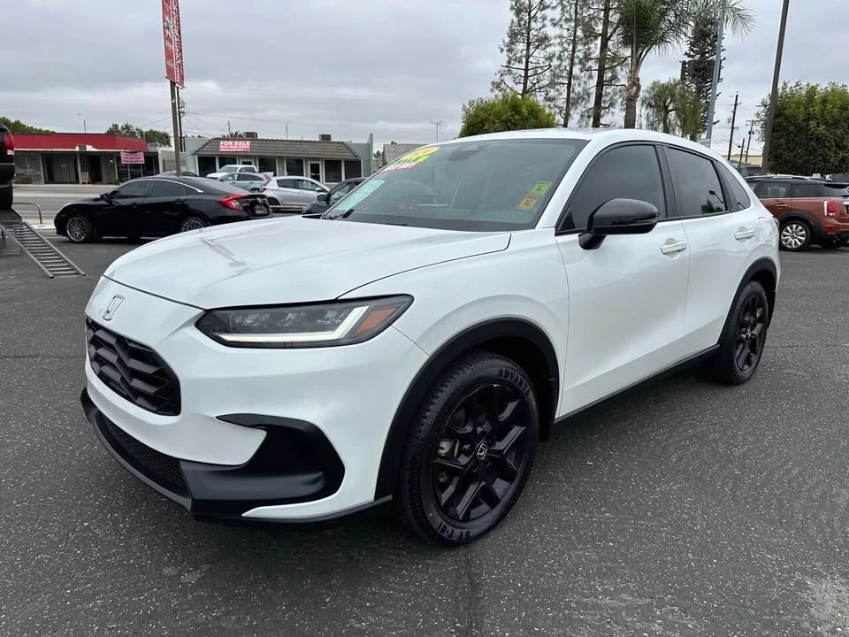 2024 Honda HR-V 3rd Gen - Image 3 of 20