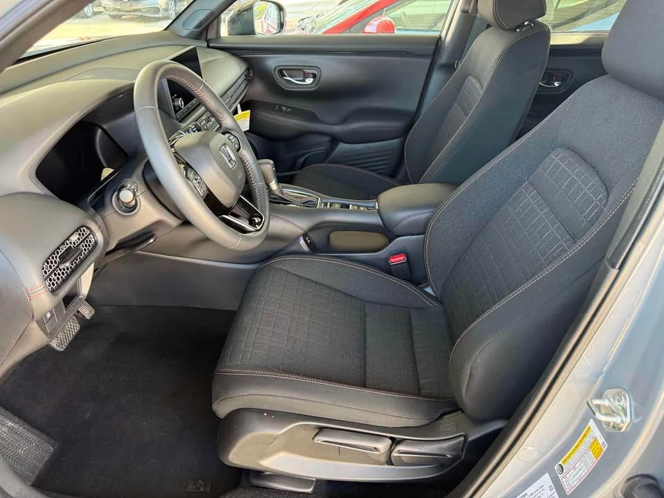 2024 Honda HR-V 3rd Gen - Image 13 of 18