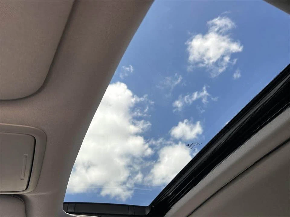 2024 Honda Odyssey - Image 8 of 17