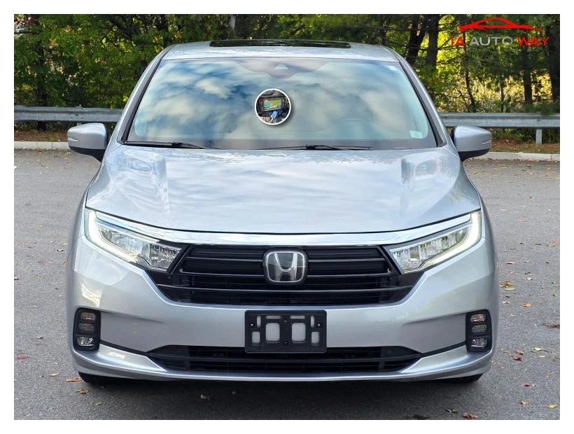 2024 Honda Odyssey - Image 2 of 10