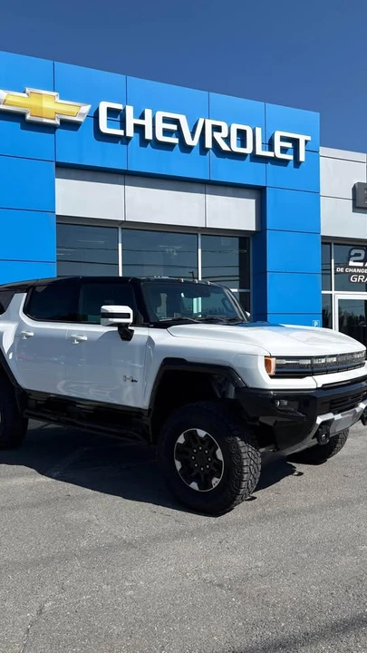 2024 Hummer Hummer H3 - Image 2 of 12