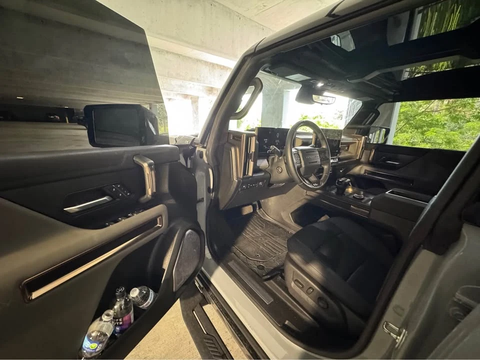 2024 Hummer - Image 16 of 17