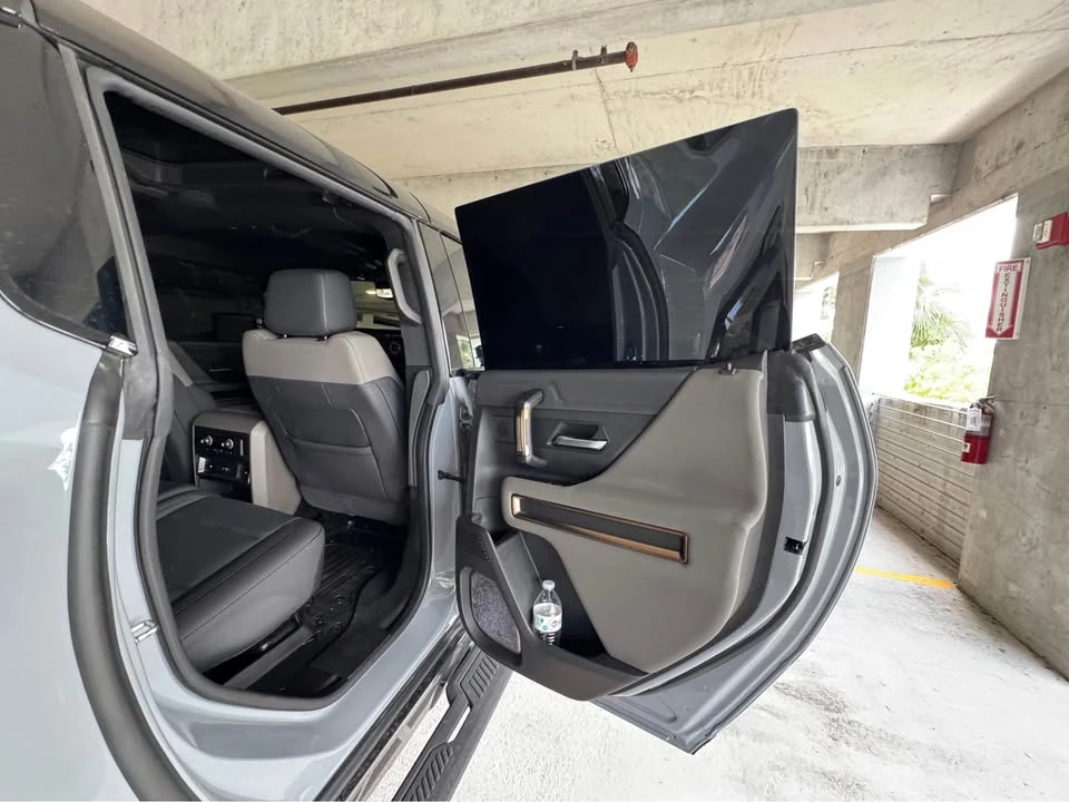 2024 Hummer - Image 15 of 17