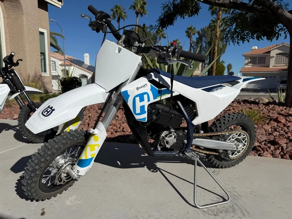 2024 Husqvarna - Image 2 of 3