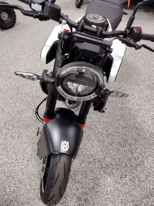 2024 Husqvarna - Image 2 of 6