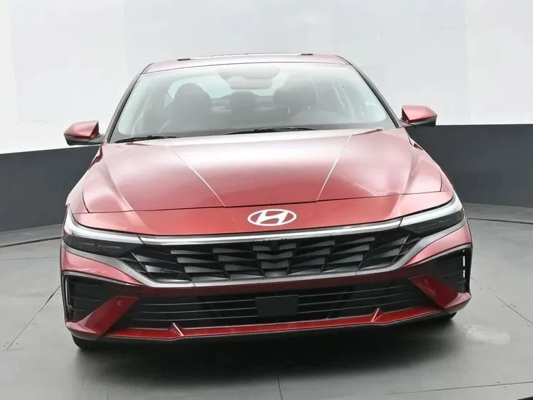 2024 Hyundai Elantra - Image 3 of 12