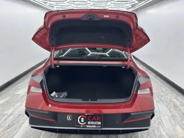 2024 Hyundai Elantra - Image 6 of 12