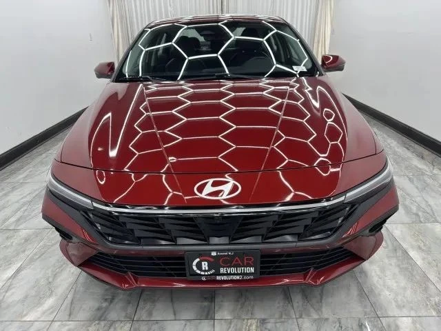 2024 Hyundai Elantra - Image 2 of 12